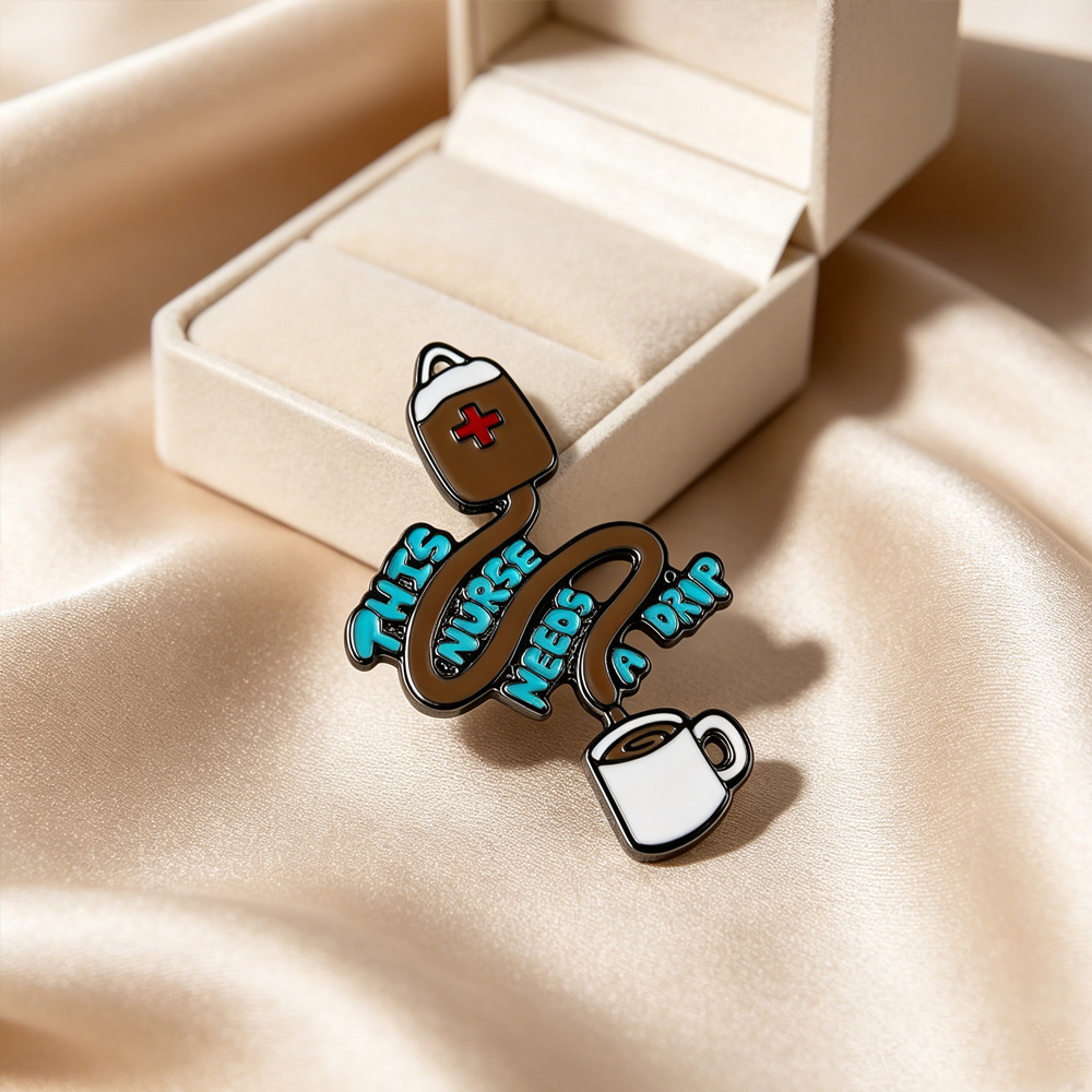 Medical Nurse Life Enamel Pin  – Lab Coat Medical Bewertung und Preis